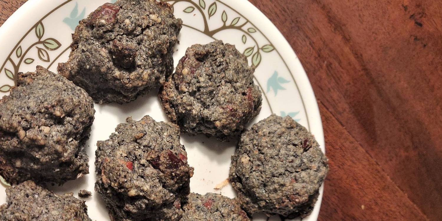 Black Sesame Walnut Cookies
