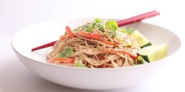 Soba Noodle Salad with Spicy Peanut Sauce (keto)