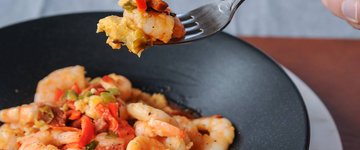 Chilli Prawns & Chorizo On Tomato Mash