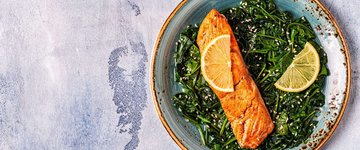 Sautéed Spinach with Tamari and Sesame Seeds