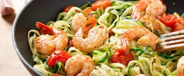 Zingy Prawn Zoodle Stir Fry