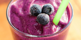 Mixed Berries and Yogurt Smoothie
