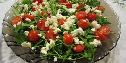 Arugula Salad with Tomatoes and Feta