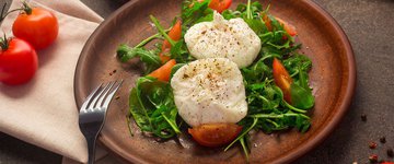Poached Eggs Over Spinach