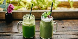 Spirulina Pumpkin Seed Smoothie with Cacao Nibs