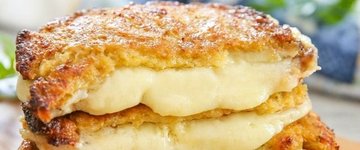 Cauliflower-Crusted Grilled Cheese 
