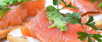 Smoked Salmon & Crackers