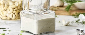 Homemade Ranch Dressing by Blender Girl