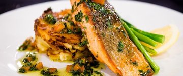 EASY Pesto Salmon Veggies Pouches