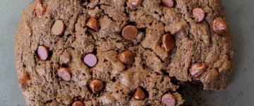 Giant Gluten Free Brownie Cookie