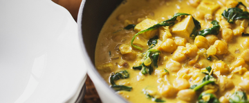 Chickpea, Tofu & Spinach Curry