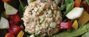 Mock Tuna (Chickpea) Salad