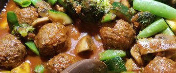 Vegan Meat ball and veg