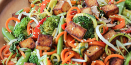 Vegan Chow Mein with Zucchini Noodles & Tofu