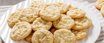 Gluten-Free Eggnog Cardamom Cookies
