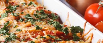 Low FODMAP Veggie Quinoa Enchilada Bake