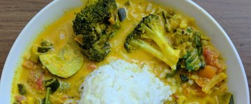 VEGETABLE CURRY BOWL