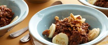 Quick Banana Walnut Breakfast