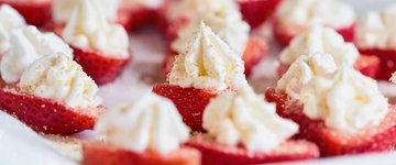 Key Lime Pie Stuffed Strawberries