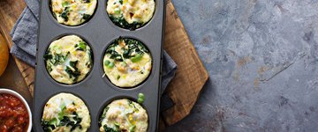 Muffin Tin Egg, Spinach and Mushrooms