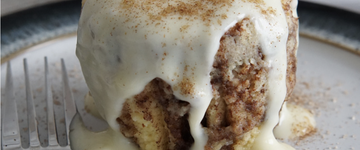 Cinnamon Roll Mug Cake