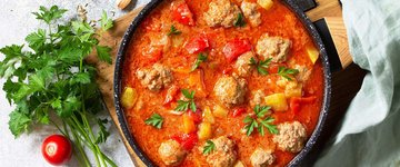 Tomato & Meatball Soup