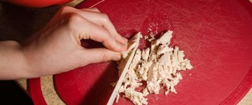 Easy Shredded Chicken in the Slow Cooker