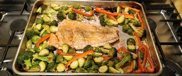 One Pan Roasted Salmon and Veggies