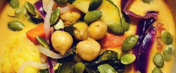 Immune Boosting Coconut Curry Soup