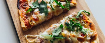 Extragyors szardíniás pizza