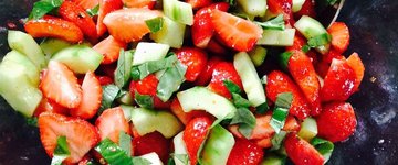 Strawberry Cucumber Salad