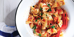 Pasta with Tuna, Tomatoes & Artichokes