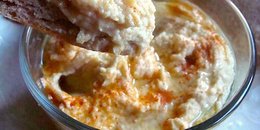 Homemade Sesame Seed Hummus 