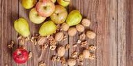 Handful o' Nuts n Fruit