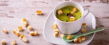 Pea and Leek Soup (Hortosoupa)
