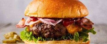 Homemade Burger with Veggie Fries
