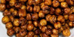 Spicy, Salty and Sweet Roasted Chickpea Mix 