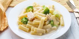 Cashew Alfredo Pasta with Broccoli