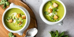 5-Ingredient Pea & Mint Soup
