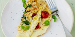 Tomato and Basil Omelette