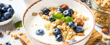 Blueberries, Yogurt, and Granola