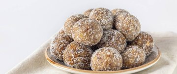 Ashley's Coconut & Almond No-Bake Balls
