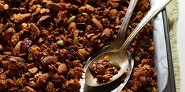 Hormone Boosting Acivated Raw-Nola