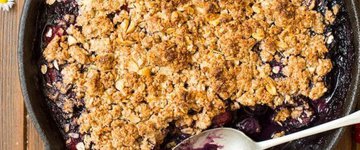 Peanut Butter Berry Crumble