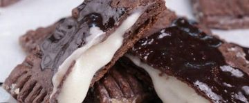 Keto Oreo Cookie Pop Tarts