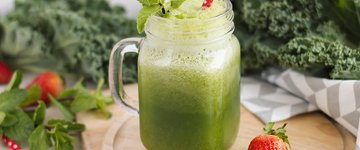 Berry Kale Smoothie