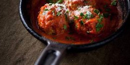 Meatballs In Smashed Tomato Sauce