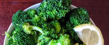 STEAMED BROCCOLI