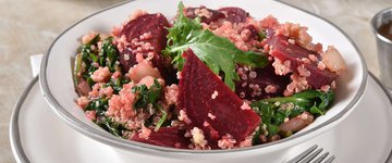 Anti-inflammatory Carrot and Beet Quinoa Salad