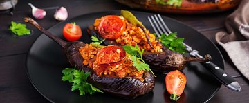 Karniyarik (Turkish Stuffed Eggplant)